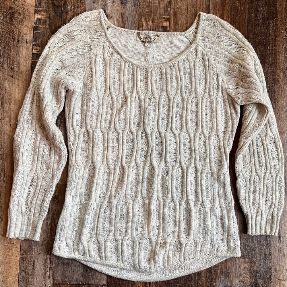 Camellia Open-Stitch Scoop Neck Sweater in Light Gray